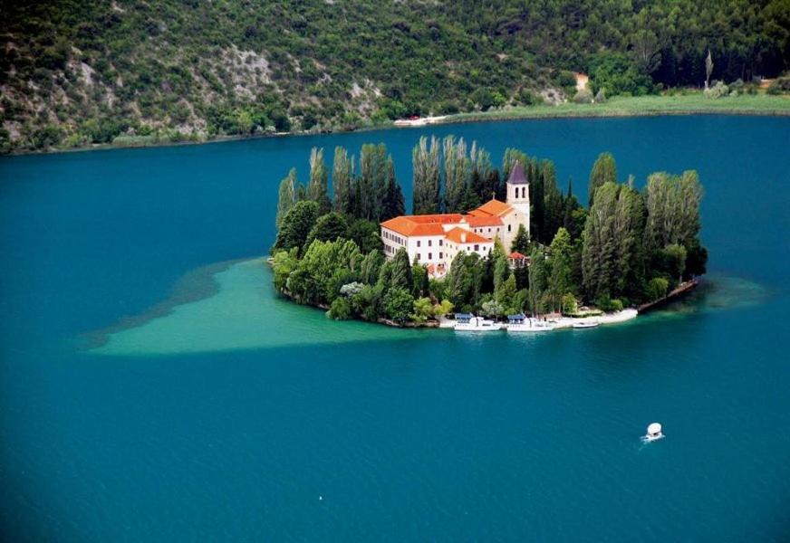 Studio Apartment Bilic Sibenik Luaran gambar